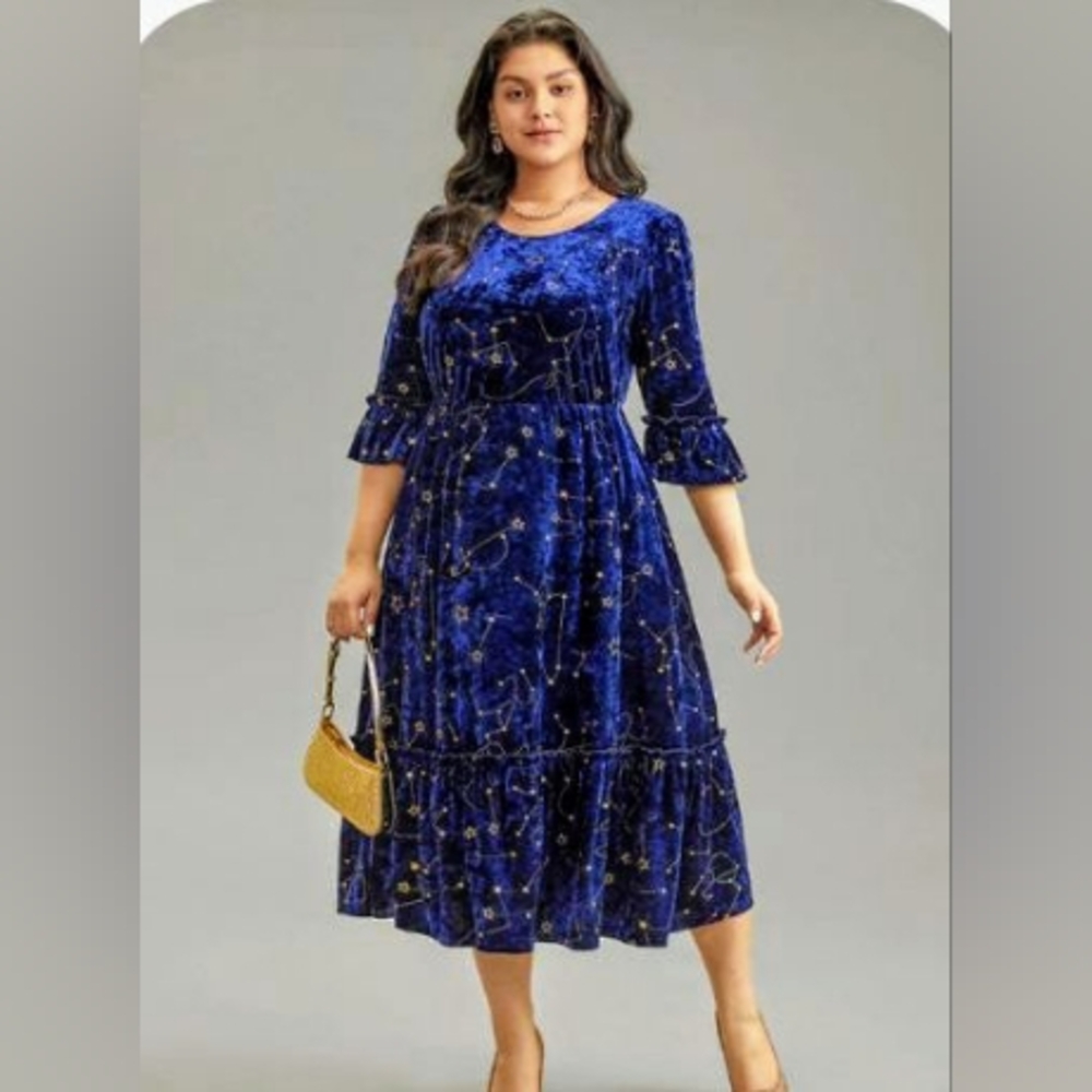 BloomChic Deep Blue Velvet Midi Dress